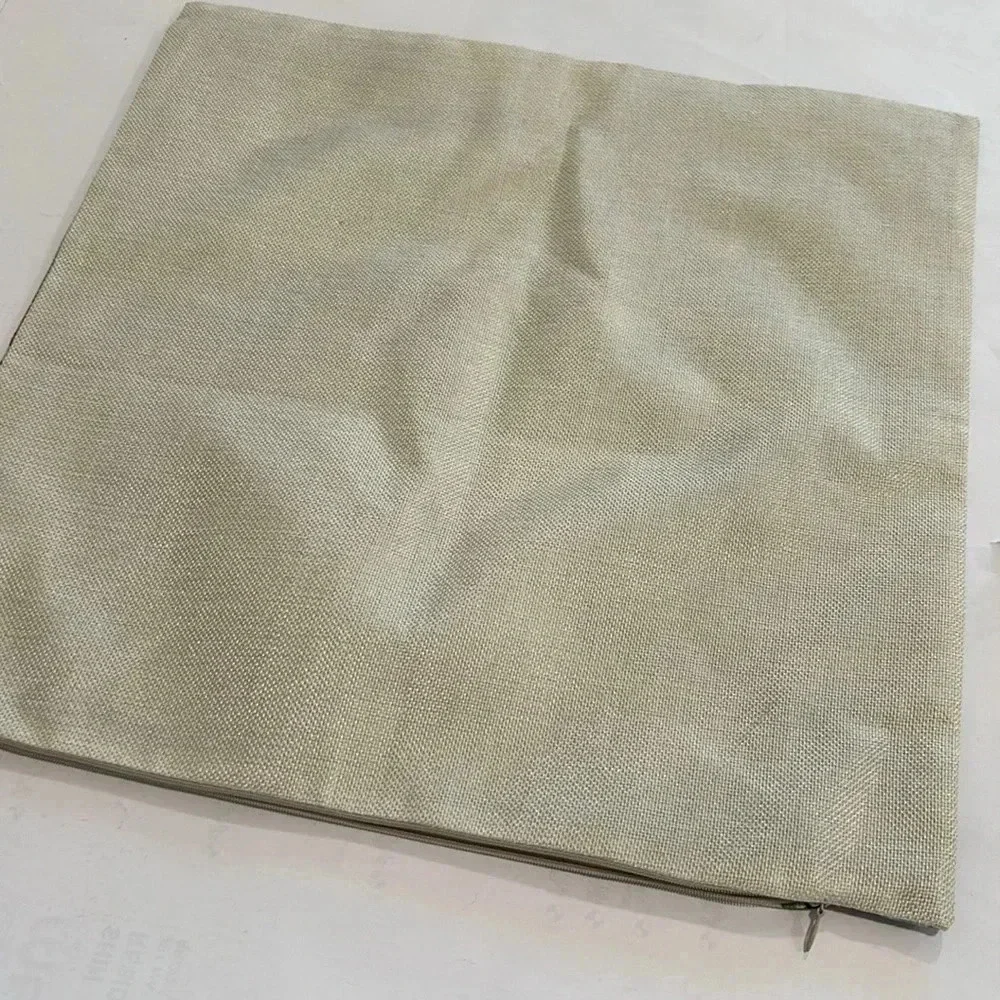 N/A pillow cover